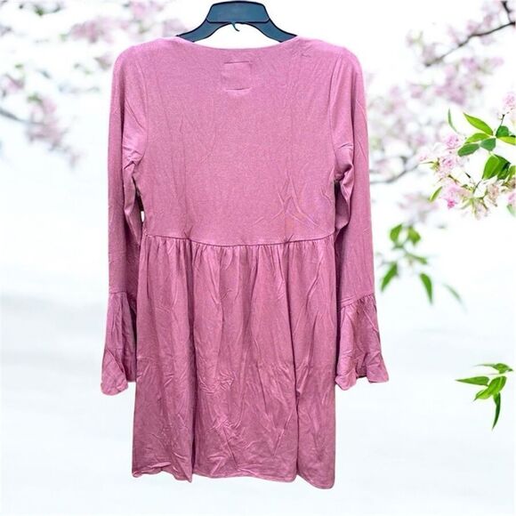 Chaser Rose Colored Glitter Bell Sleeve V Neck Empire Waist Dress. Medium. NWT - Picture 2 of 5